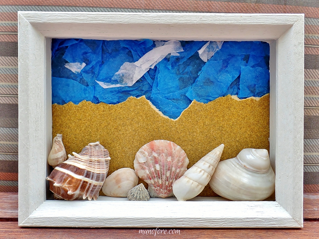 Turn some old frames, photos and beach treasures into a Beach Memories Shell Collage. Father's Day gift, Kid's craft project, summer fun.