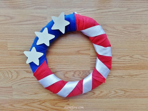 Patriotic Wreath - Festive and frugal wreath for Memorial Day, Flag Day and Independence Day.