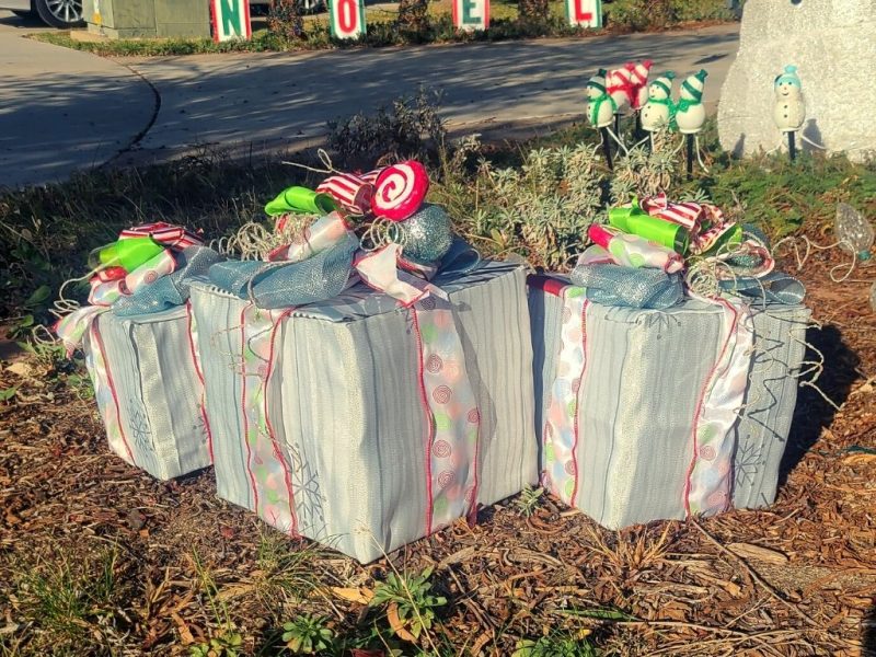 Christmas gift decorations on display in front yard