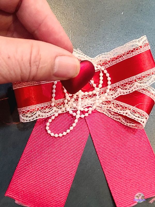 assembling a valentine's day bow