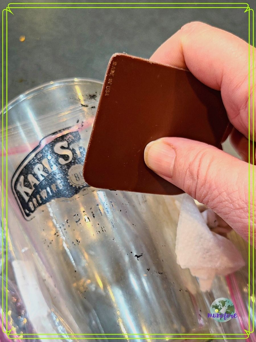 Easily Remove Paint from Glassware Munofore